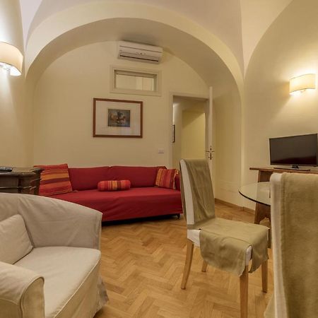 Casa Cornacchie - FromhometoРим Экстерьер фото