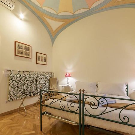 Casa Cornacchie - FromhometoРим Экстерьер фото